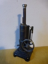 Merklin-Dampfmaschine stehend